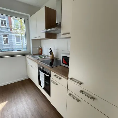 Kernsanierte In Ruhiger Und Zentraler Lage By Interhome Wilhelmshaven