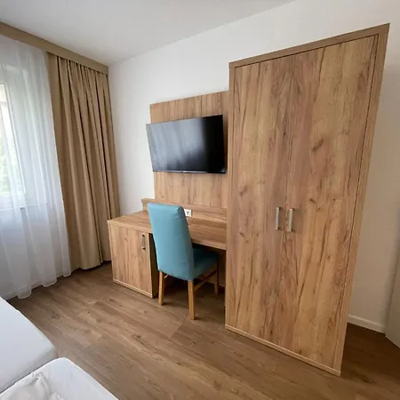 Apartment Kernsanierte In Ruhiger Und Zentraler Lage By Interhome